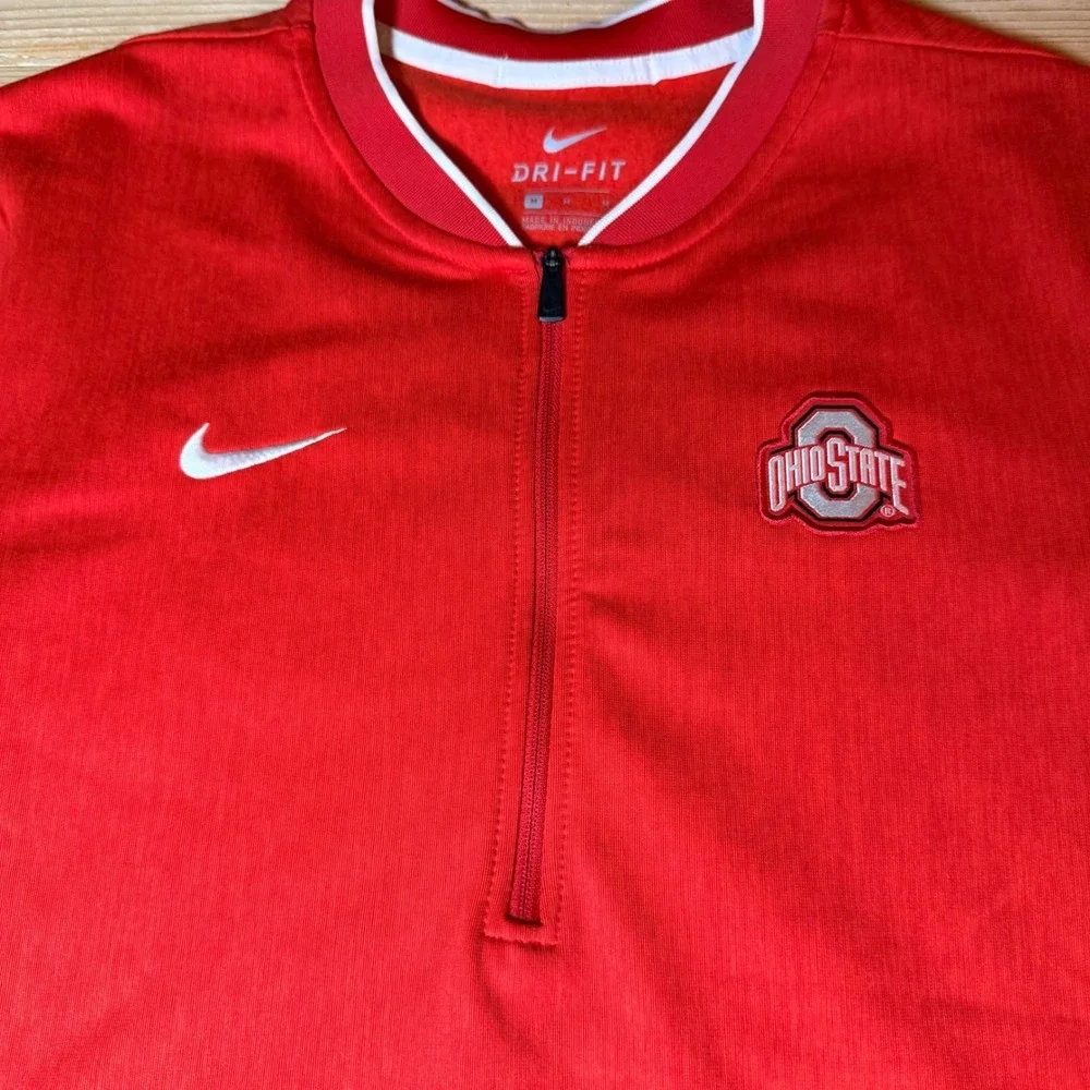 Nike Ohio State Buckeyes Dri-FIT Quarter Zip Pullover Red Mens Medium 35900X-OS5